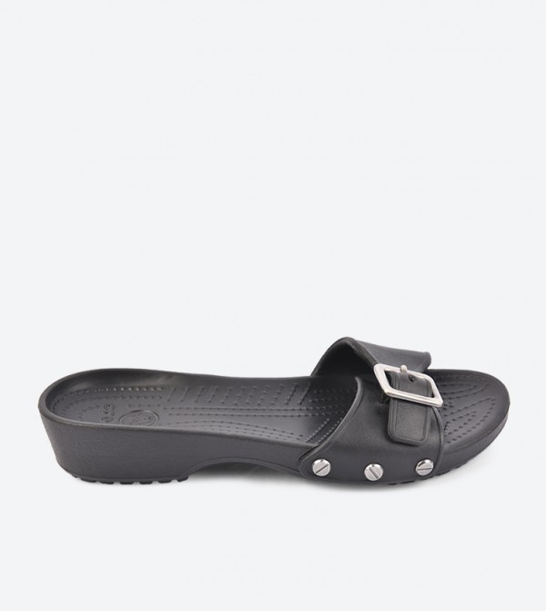 Women's Crocs Sarah Sandal